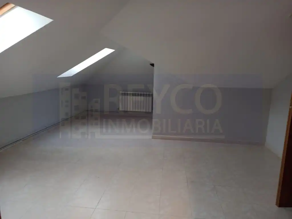 Flat for sale in Badarán