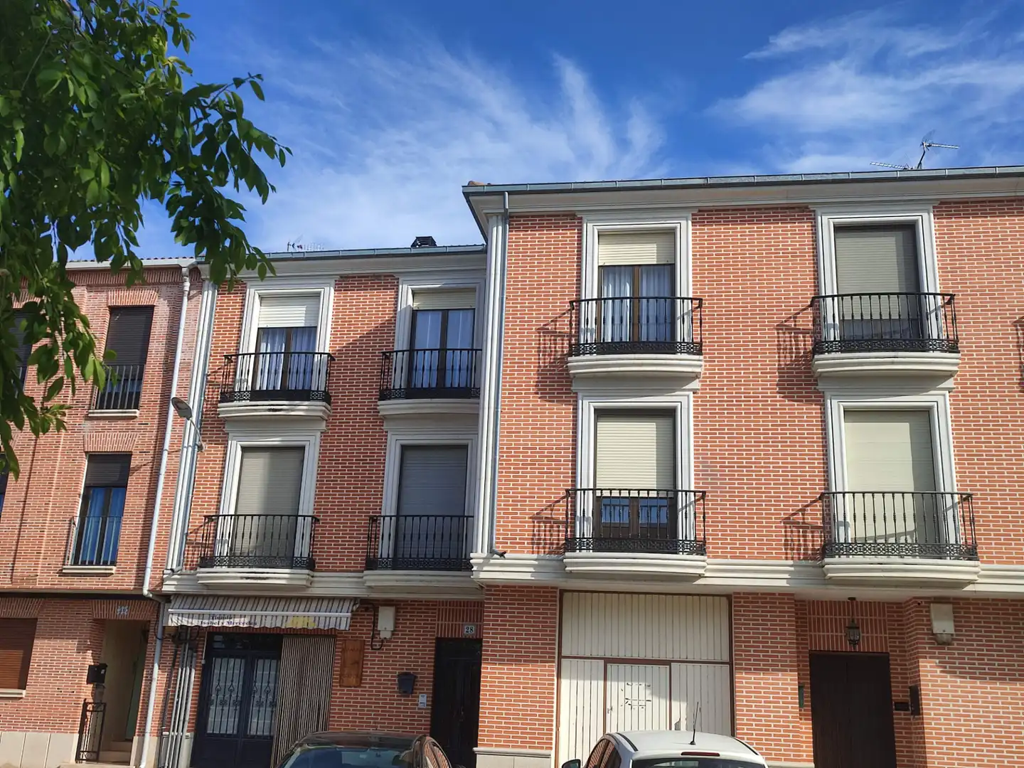 Vista exterior de Piso en venta en Carpio con Calefacción, Terraza y Amueblado