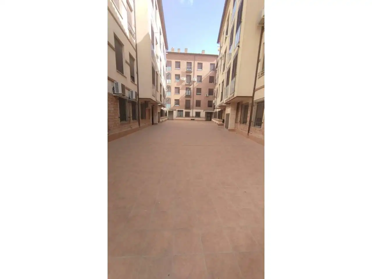 Vista exterior de Piso en venta en Ocaña con Aire acondicionado, Calefacción y Parquet