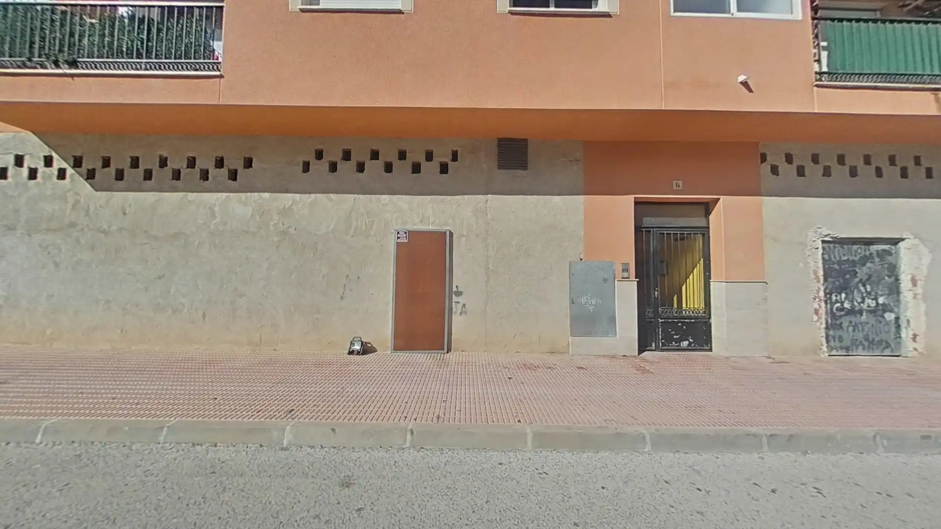 Exterior view of Premises for sale in Mula