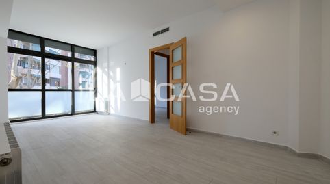 Foto 2 de Piso en venta en Passeig D'urrutia, El Turó de la Peira, Barcelona Capital