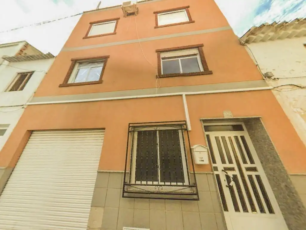 Vista exterior de Pis en venda en Calasparra amb Aire condicionat i Terrassa