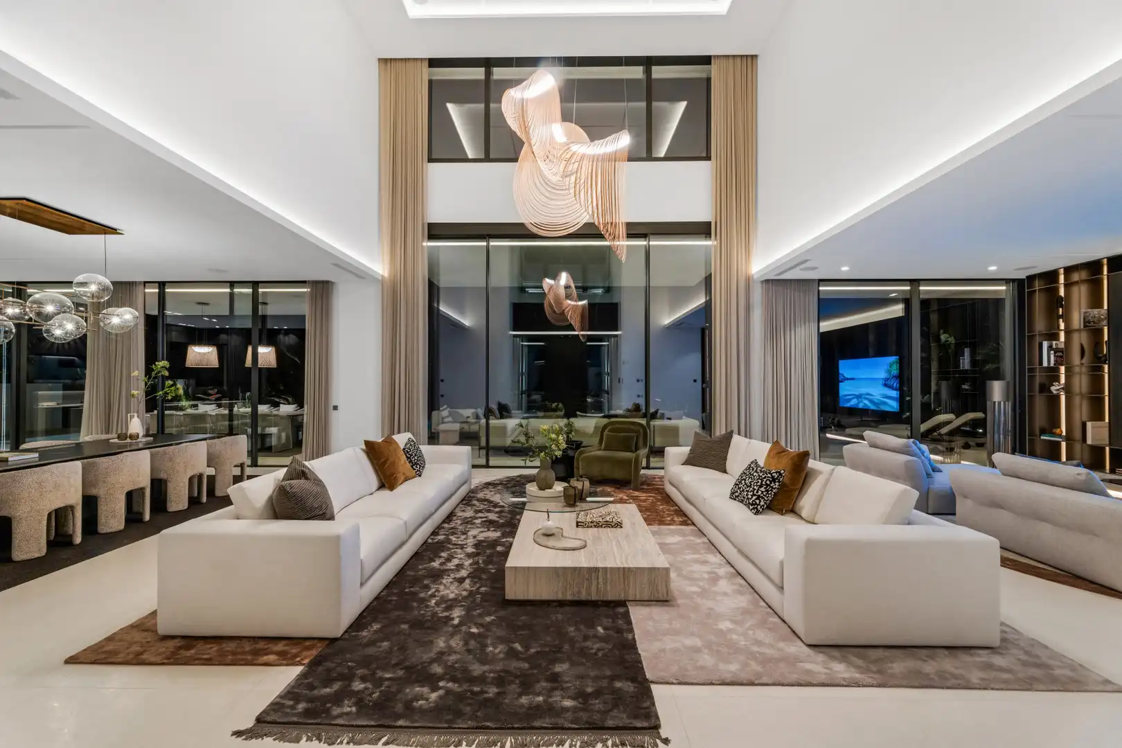 Sala de estar de Casa o chalet en venta en Marbella con Aire acondicionado, Jardín privado y Terraza
