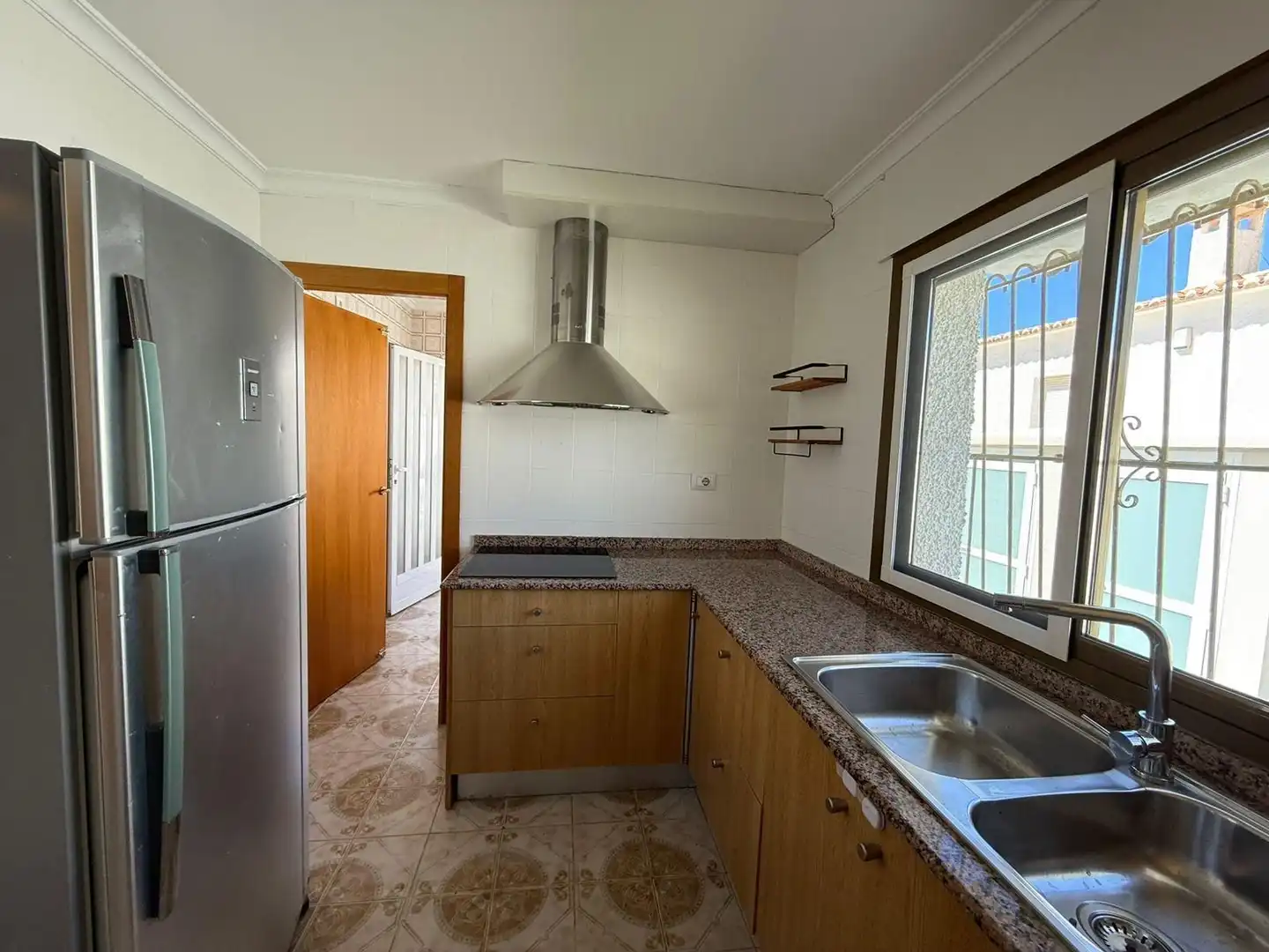 Cocina de Casa o chalet de alquiler en Orihuela con Aire acondicionado, Calefacción y Jardín privado
