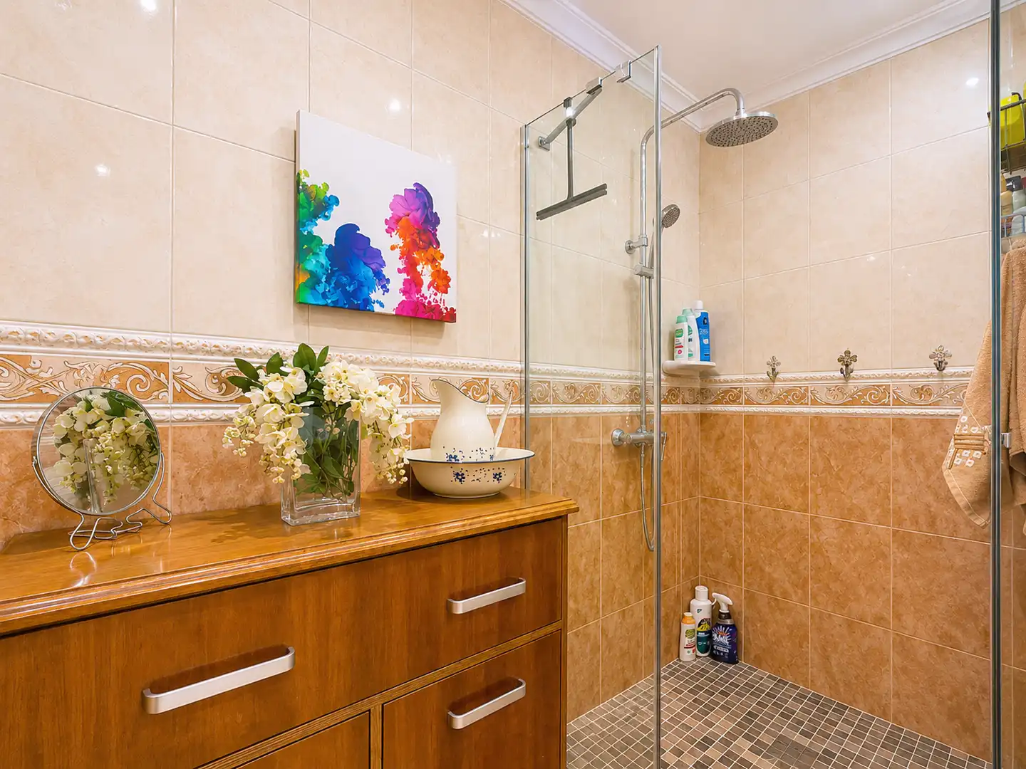 Bathroom of Houses for sale in Estepona  with Air Conditioner, Private garden and Terrace