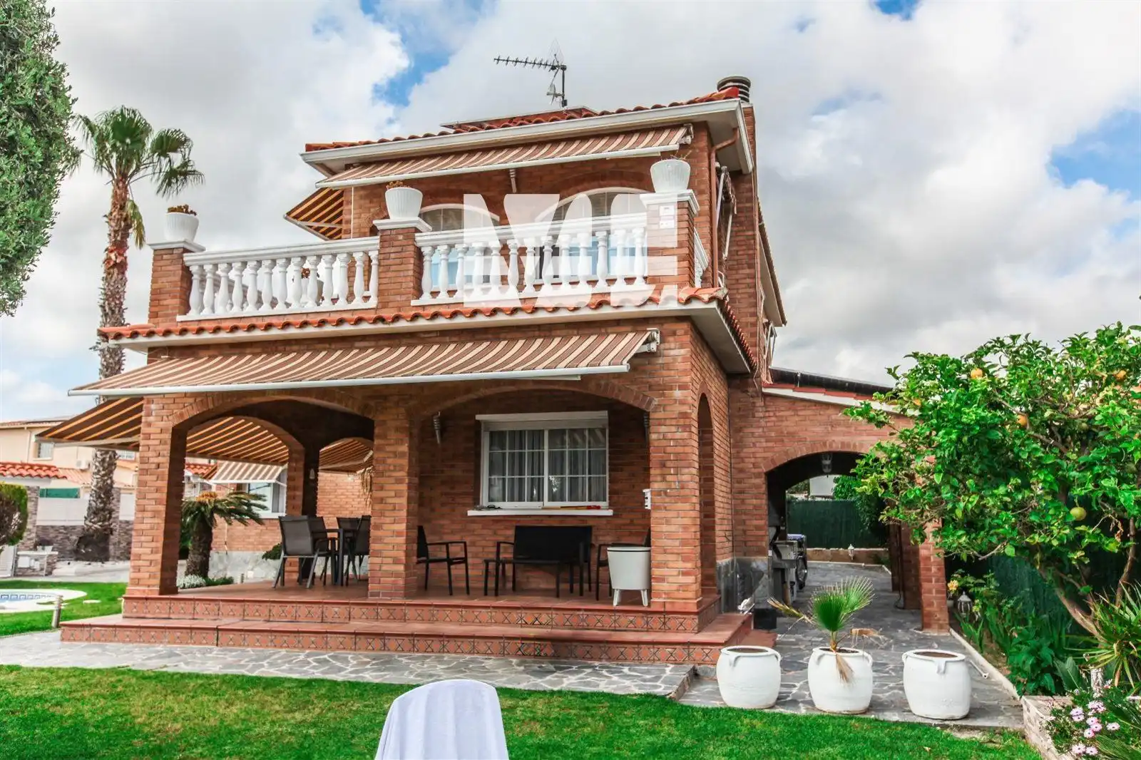 Chalet con piscina en venta en ACUARI, imagen 5