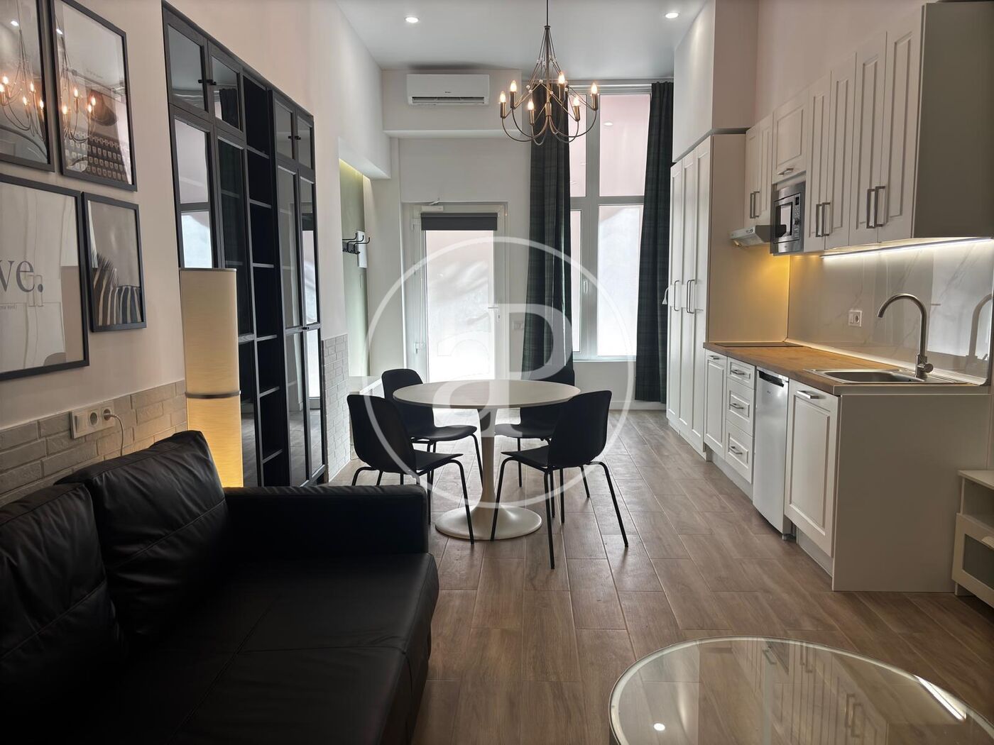 Living room of Flat to rent in  Valencia Capital  with Air Conditioner, Heating and Furnished