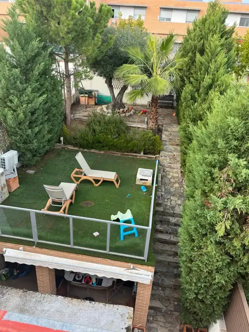Terrassa de Casa o xalet en venda en Toledo amb Aire condicionat, Jardí privat i Parquet
