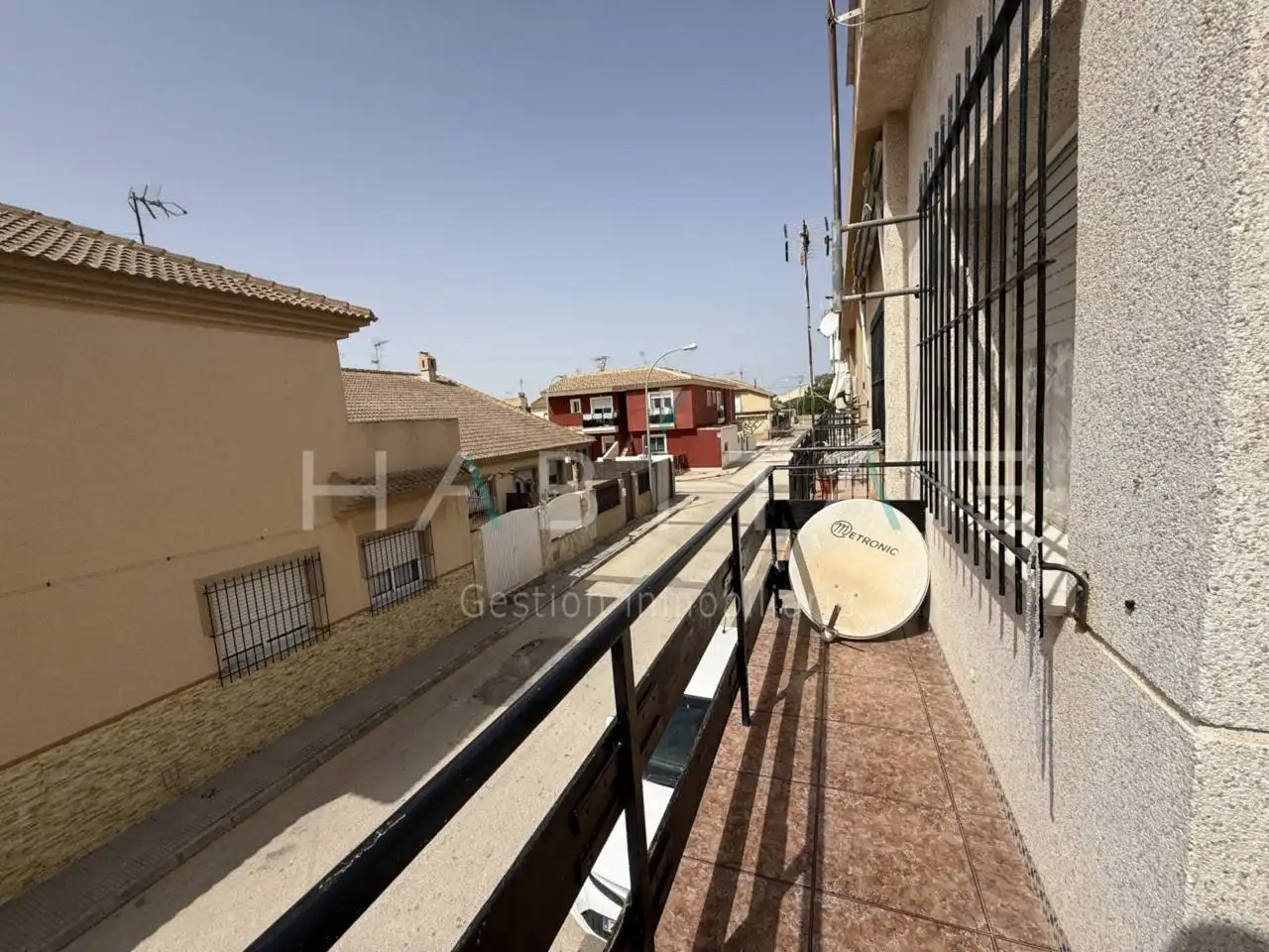 Außenansicht von Maisonette zum Verkauf in San Pedro del Pinatar mit Balkon