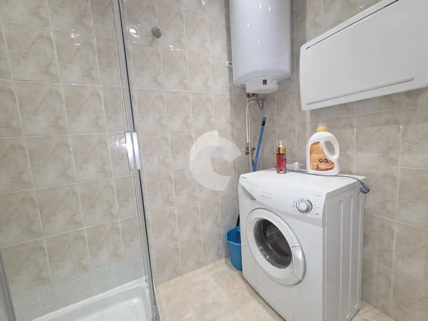 Bathroom of Apartments for rent in Vigo 