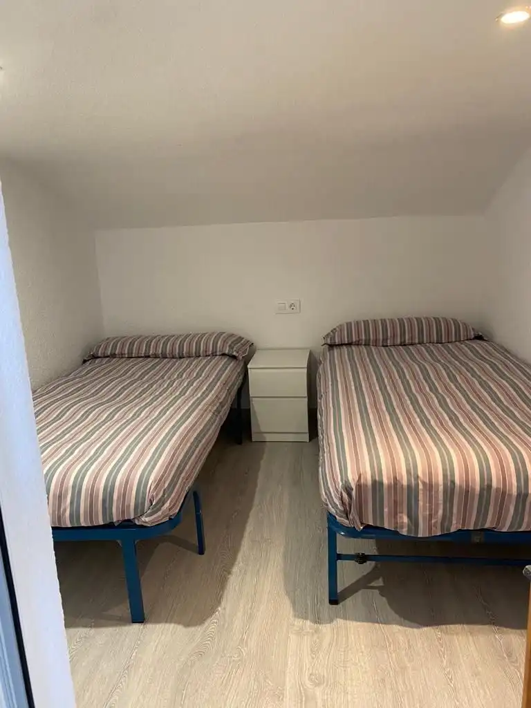 Flat for sale in Calle de la Fuente del Tesoro, 573, Zona alta