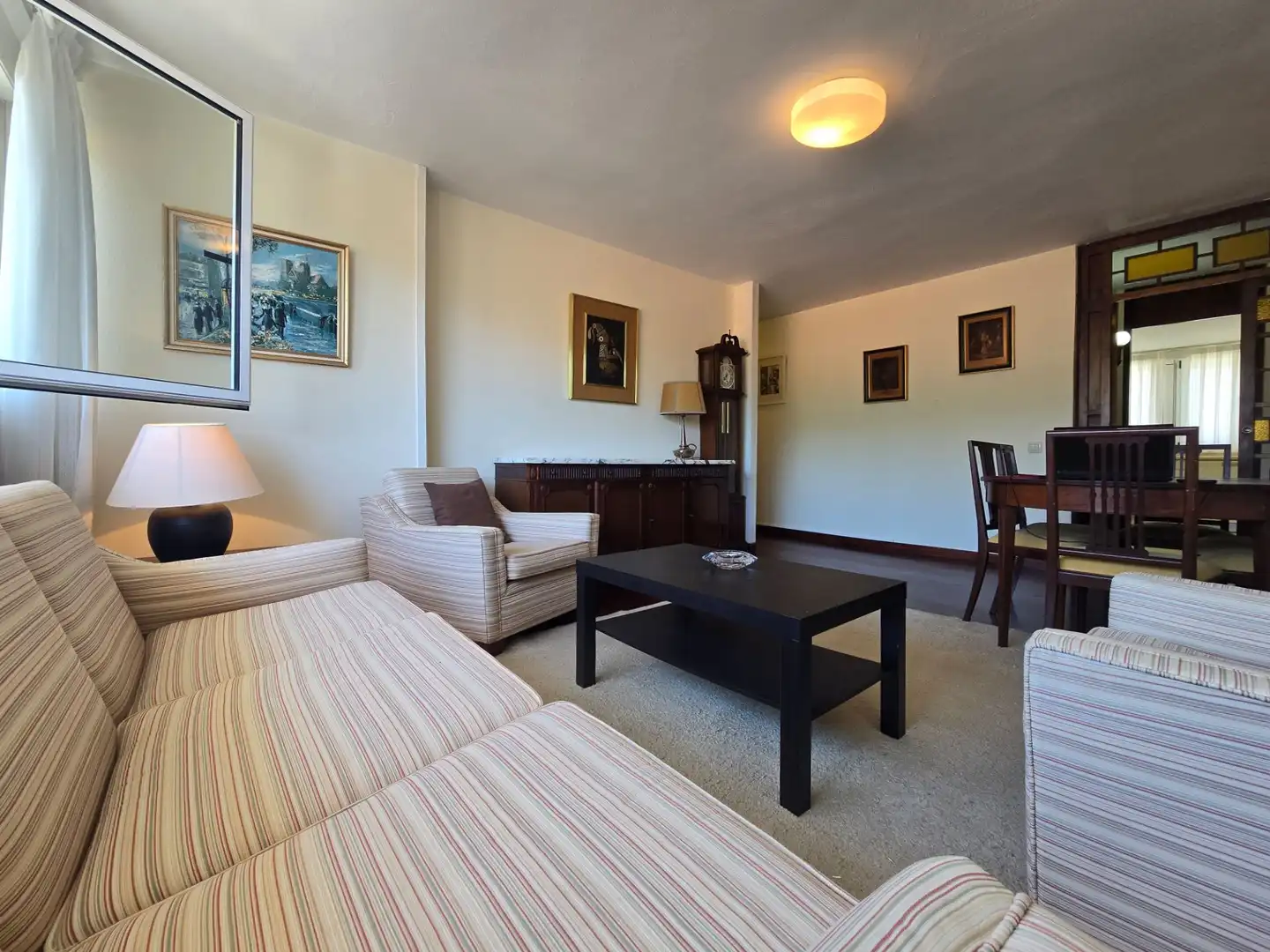 Sala de estar de Piso en venta en Llanes con Calefacción