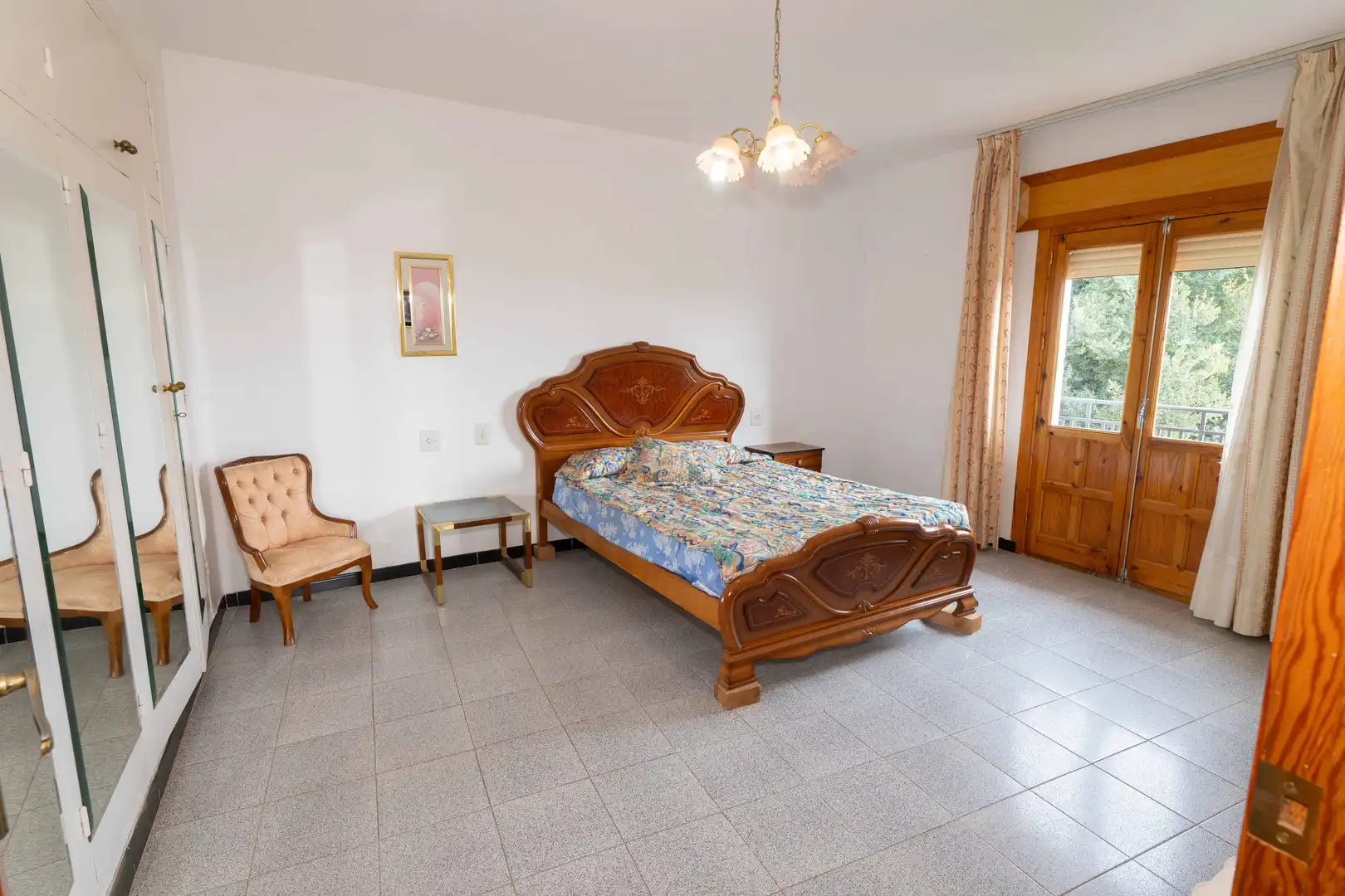 Schlafzimmer von Geschaftsraum zum Verkauf in Válor mit Terrasse und Möbliert