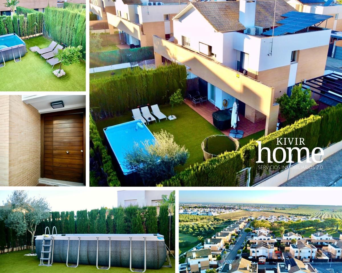 Exterior view of Single-family semi-detached for sale in Espartinas  with Air Conditioner, Heating and Private garden