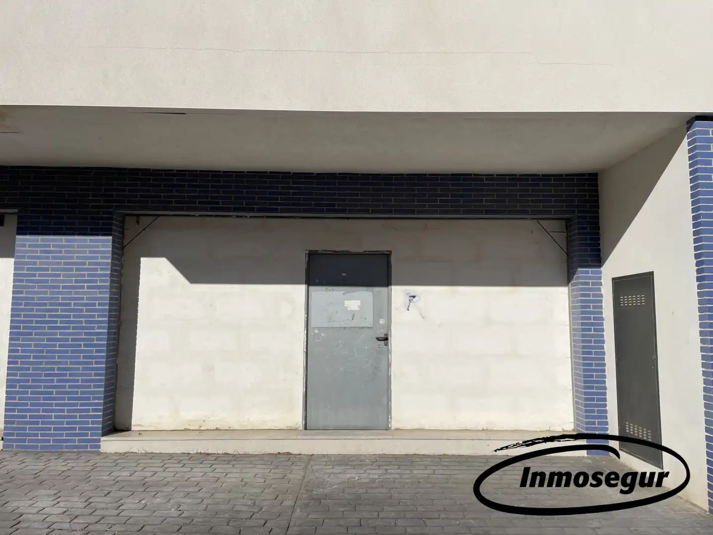 Exterior view of Commercial properties for sale in Cambrils