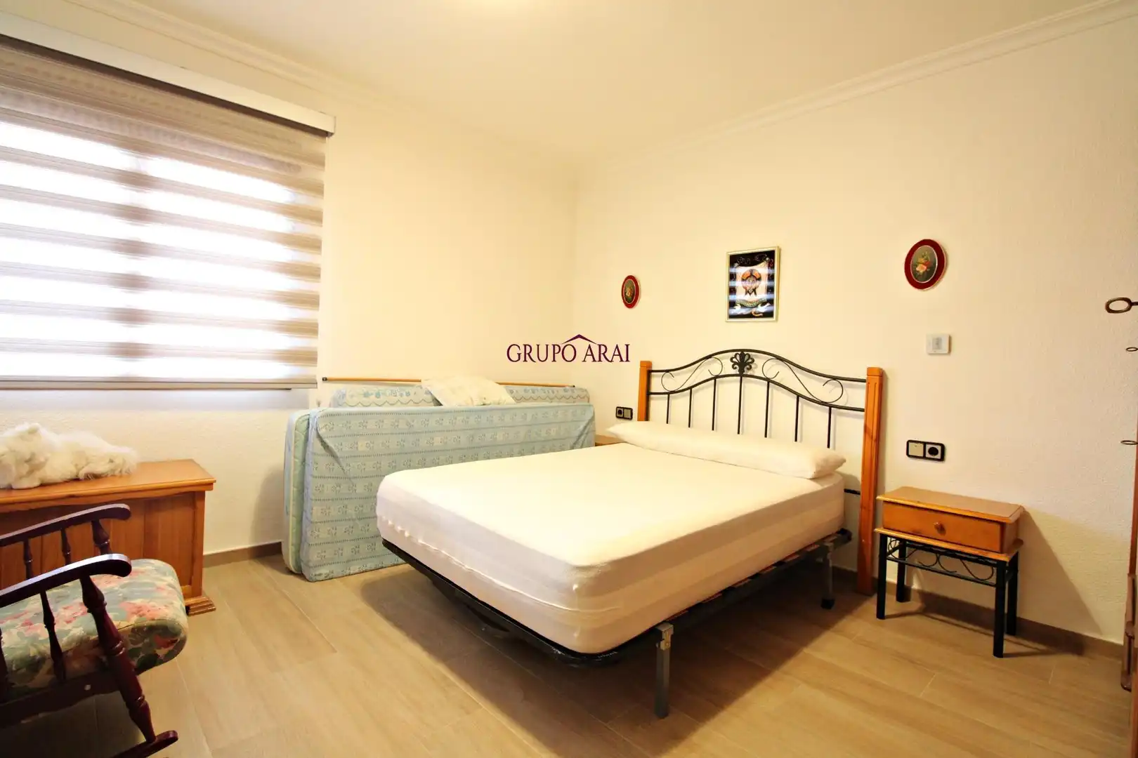Dormitori de Casa o xalet en venda en Alicante / Alacant amb Aire condicionat, Calefacció i Jardí privat