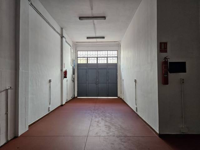 Local comercial en Alquiler en La Cuesta -Finca España