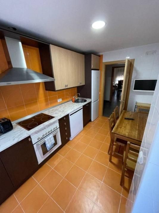 Kitchen of Flat to rent in Cáceres Capital