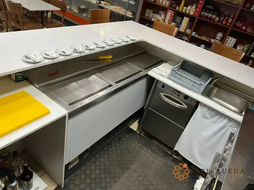 Kitchen of Commercial properties for sale in La Zaida  with Air Conditioner and Furnished