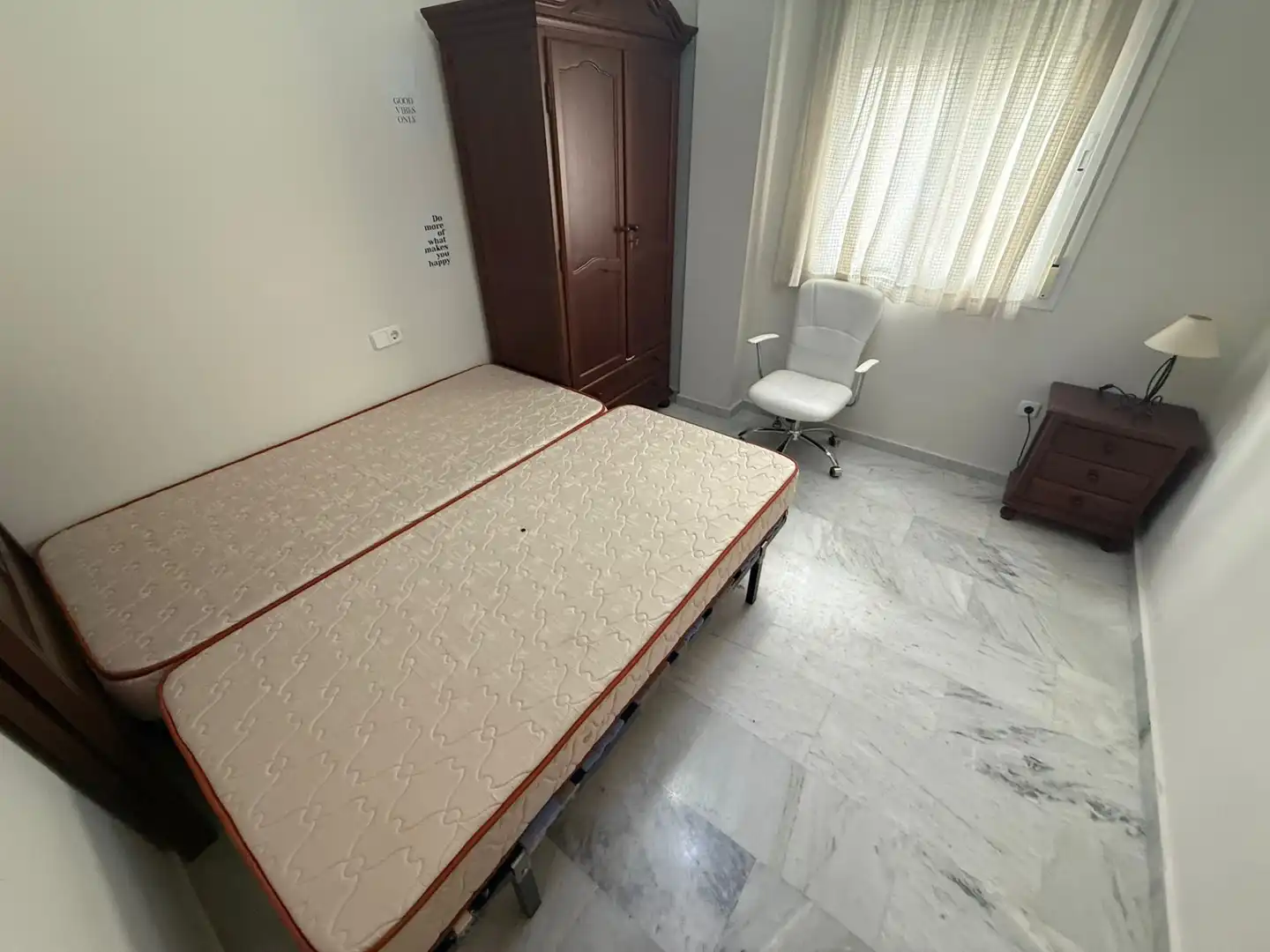 Schlafzimmer von Wohnung zur Miete in Jaén mit Klimaanlage, Möbliert und Waschmaschine