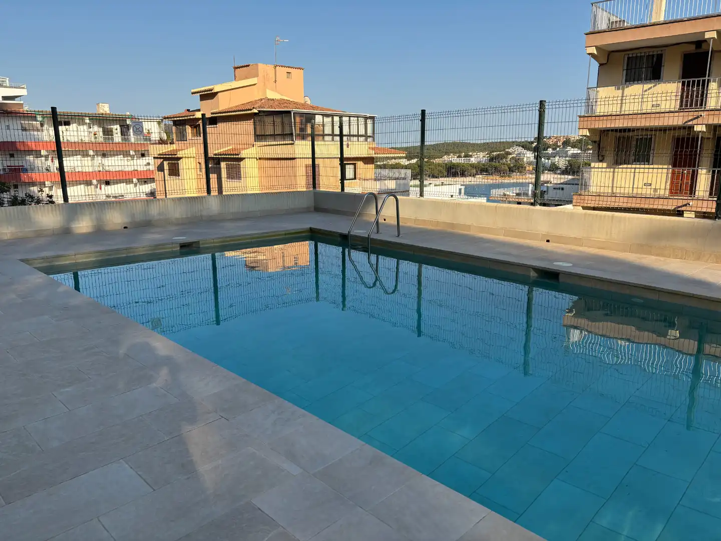 Swimming pool of Flat for sale in Calvià  with Terrace, Furnished and Oven