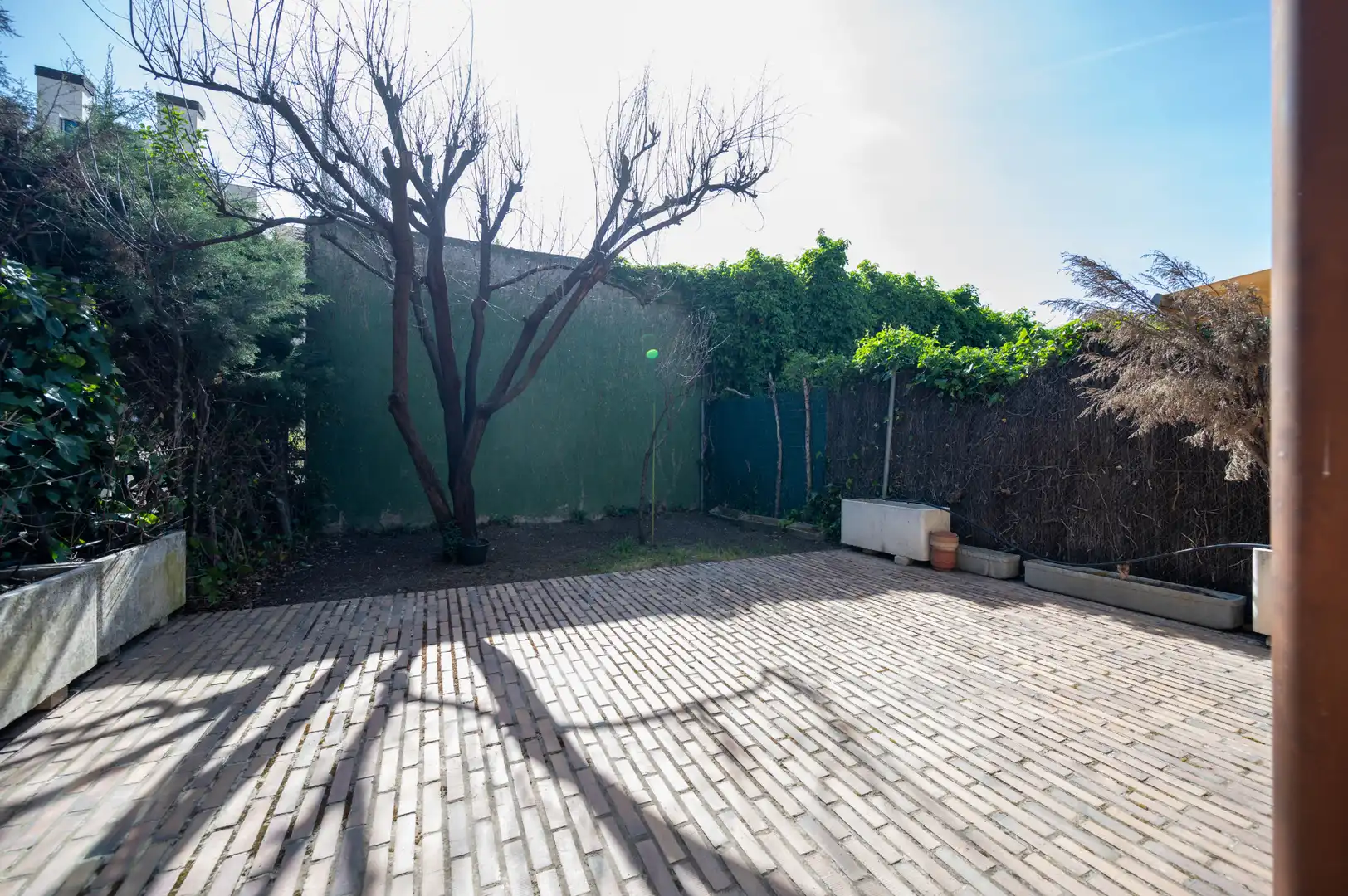 Jardín de Casa adosada en venta en Madrid con Jardín privado