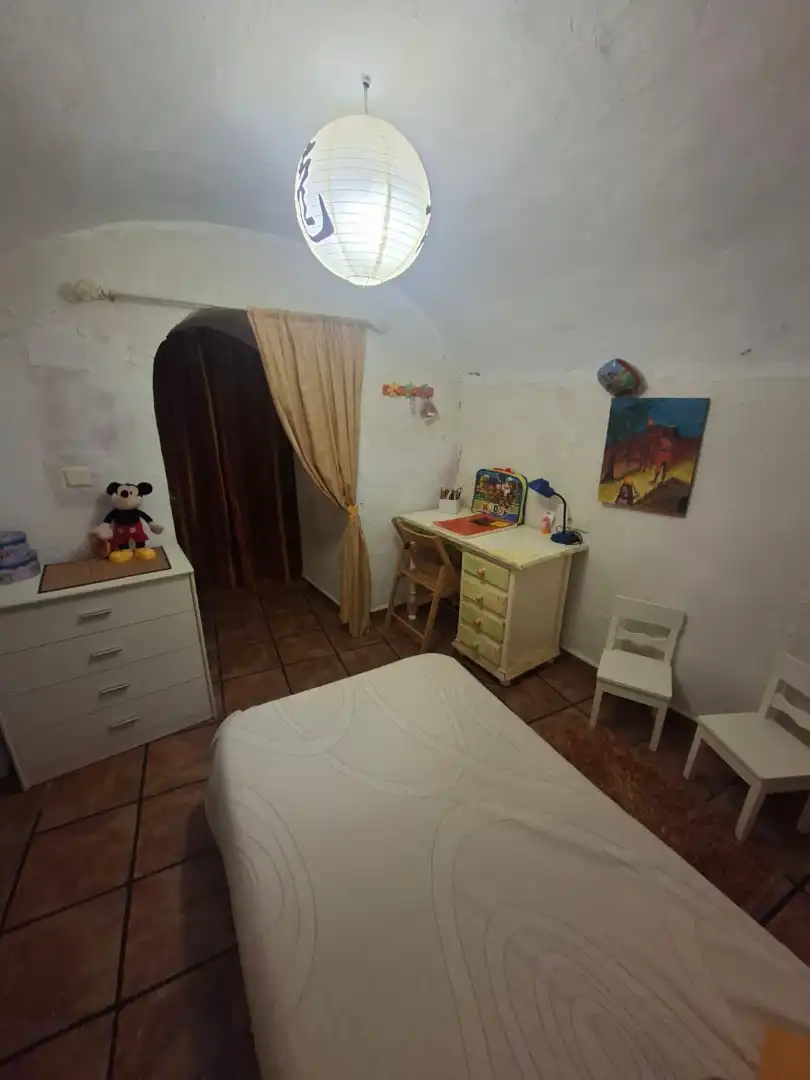Schlafzimmer von Haus oder Chalet zum Verkauf in Guadix mit Möbliert