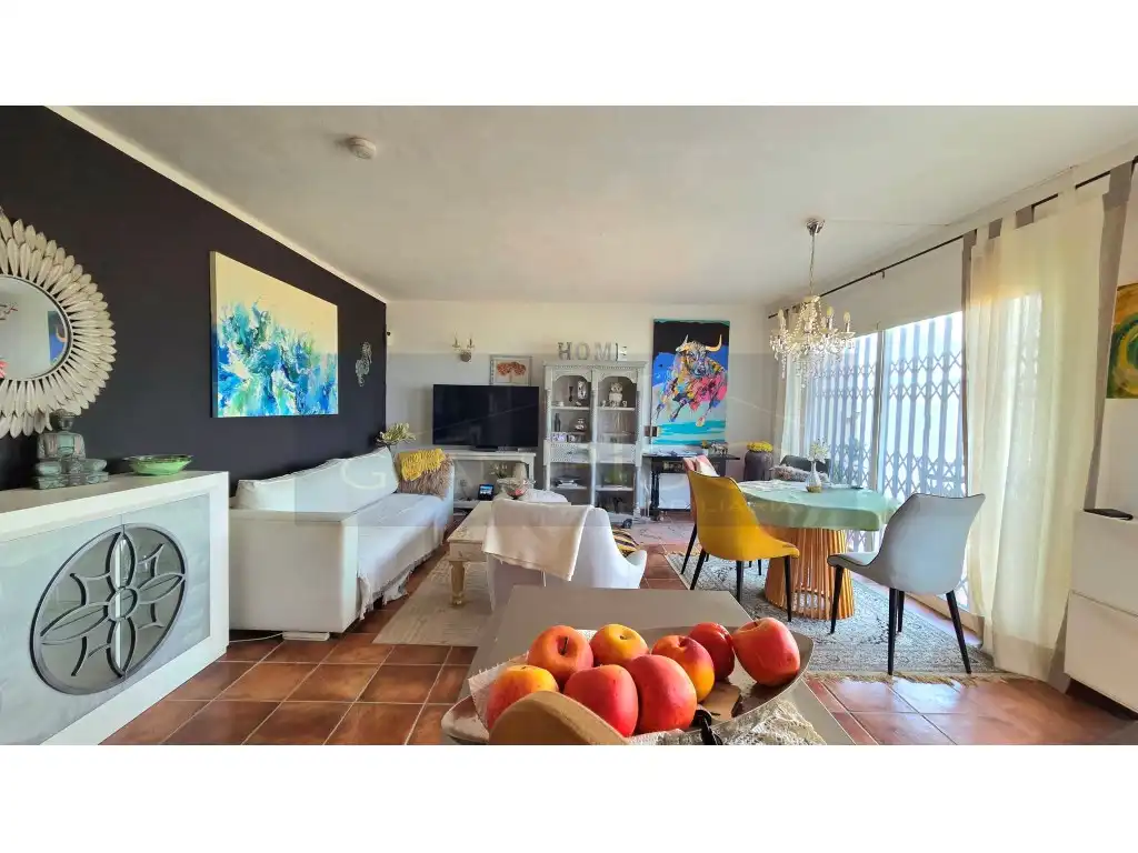 Terraced house with pool for sale in Urbanizacion Monte Viñas, imagen 3