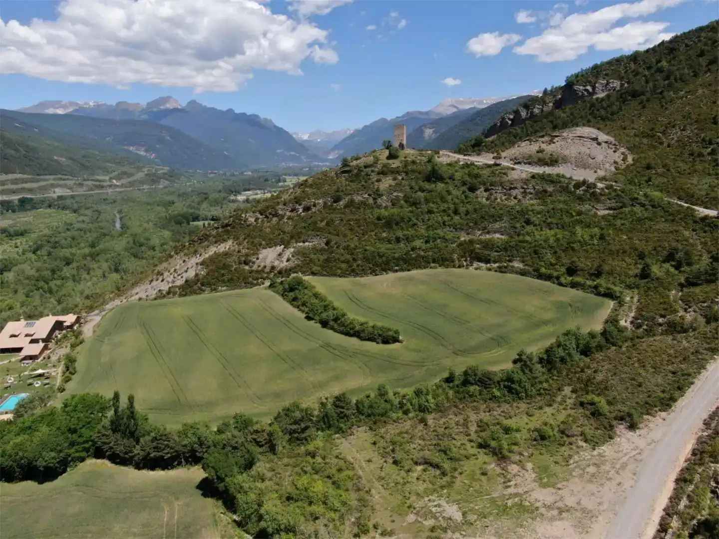Finca rústica en venda en Sabiñánigo