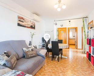 Sala d'estar de Pis en venda en Sant Vicenç de Montalt amb Calefacció, Terrassa i Traster