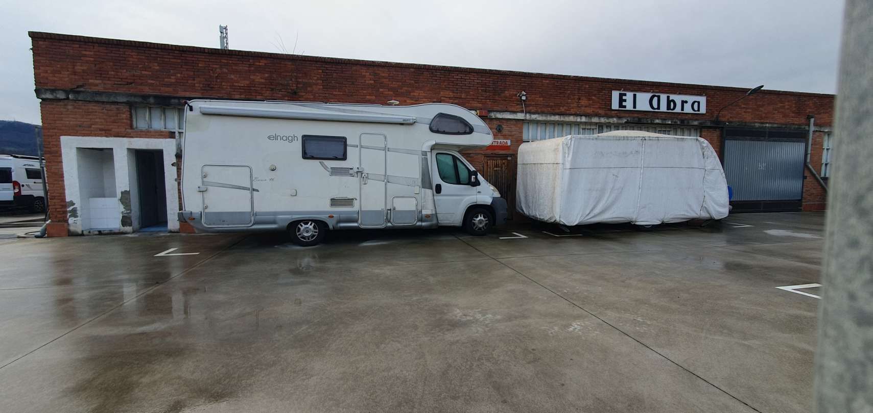 Parking of Industrial buildings for sale in Bilbao 