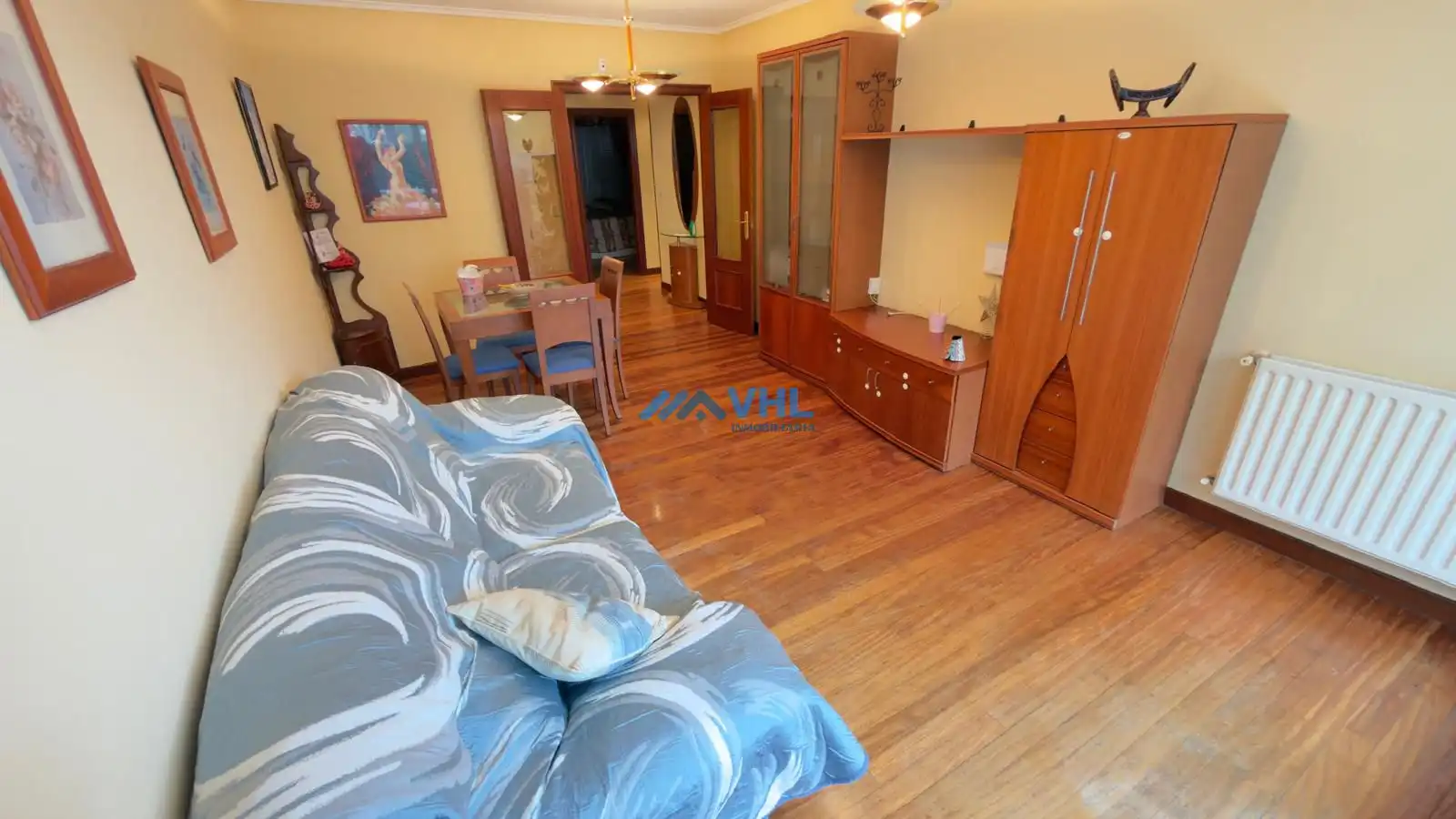 Sala d'estar de Pis en venda en Castro-Urdiales amb Calefacció, Jardí privat i Terrassa