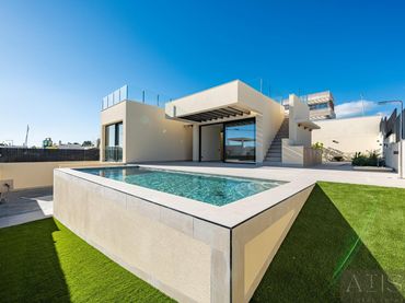 Detached house with pool for sale in La Alberca