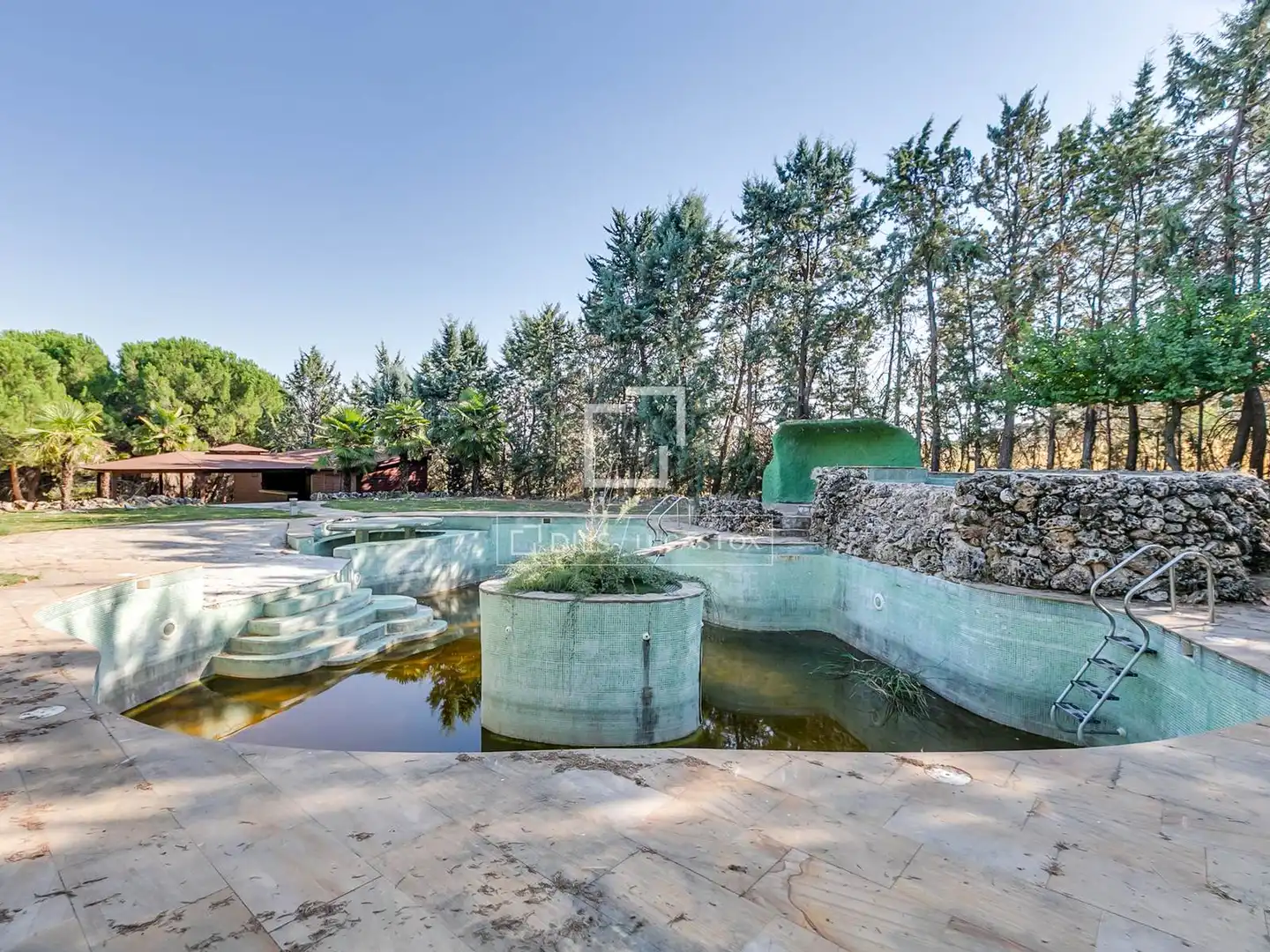 Piscina de Casa o chalet en venta en Algete con Aire acondicionado, Calefacción y Jardín privado