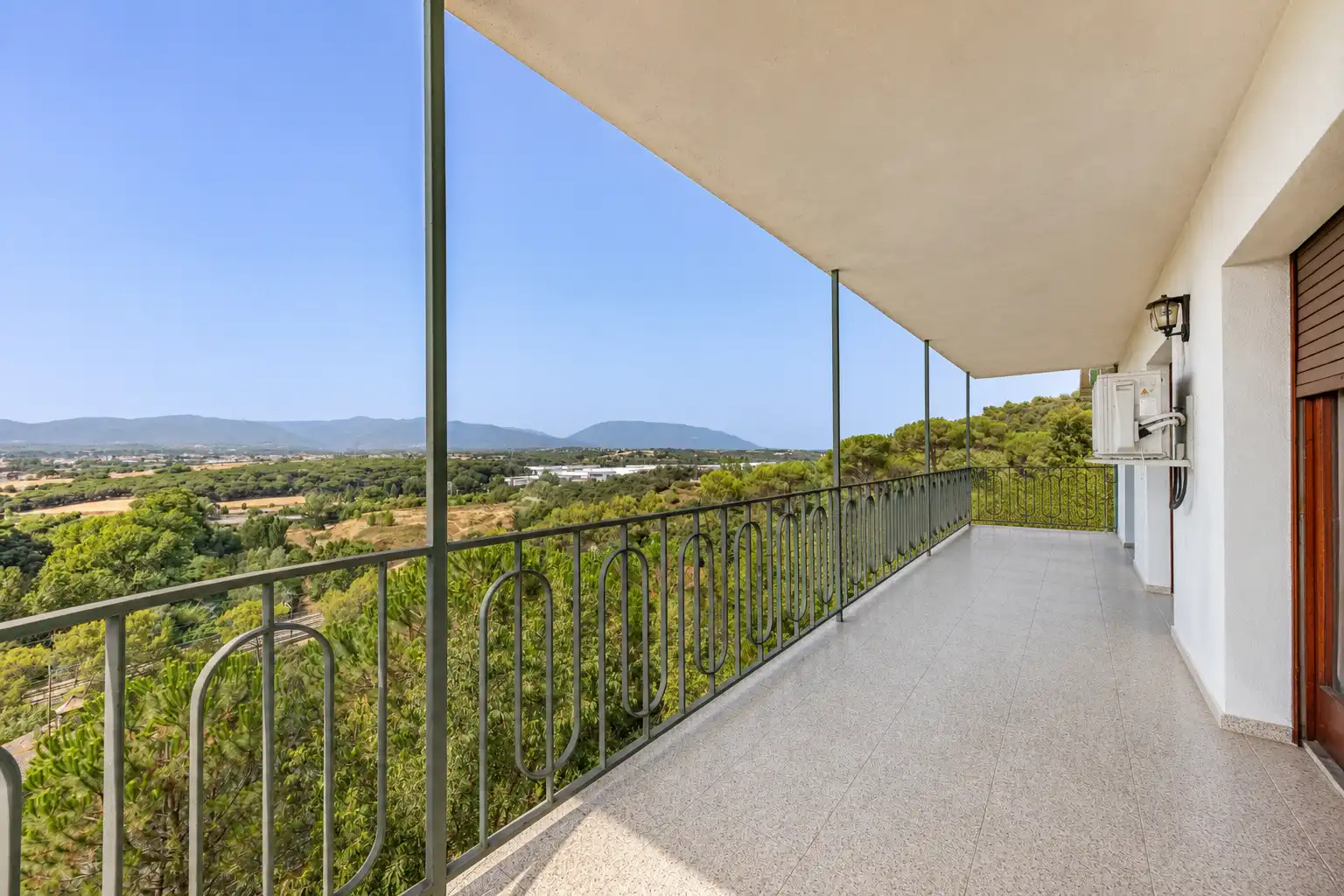 Terraza de Casa o chalet en venta en Llinars del Vallès con Aire acondicionado, Calefacción y Jardín privado