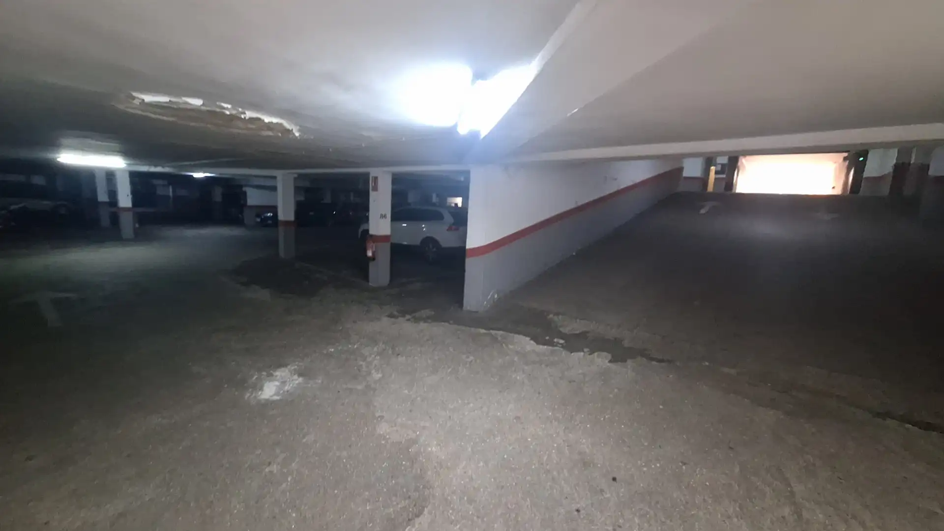 Garage for rent in Burgos, Burgos