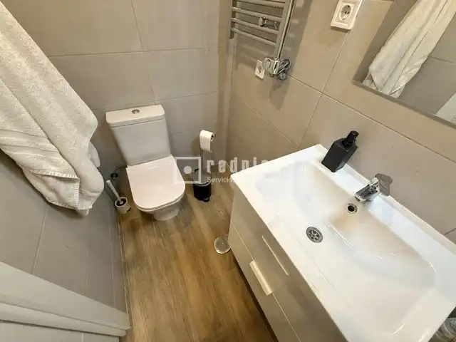Badezimmer von Loft zum Verkauf in Madrid mit Klimaanlage, Heizung und Privatgarten