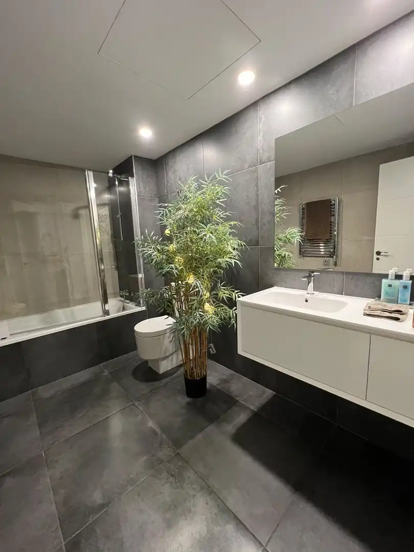 Badezimmer von Wohnung zum Verkauf in Torrero-La Paz