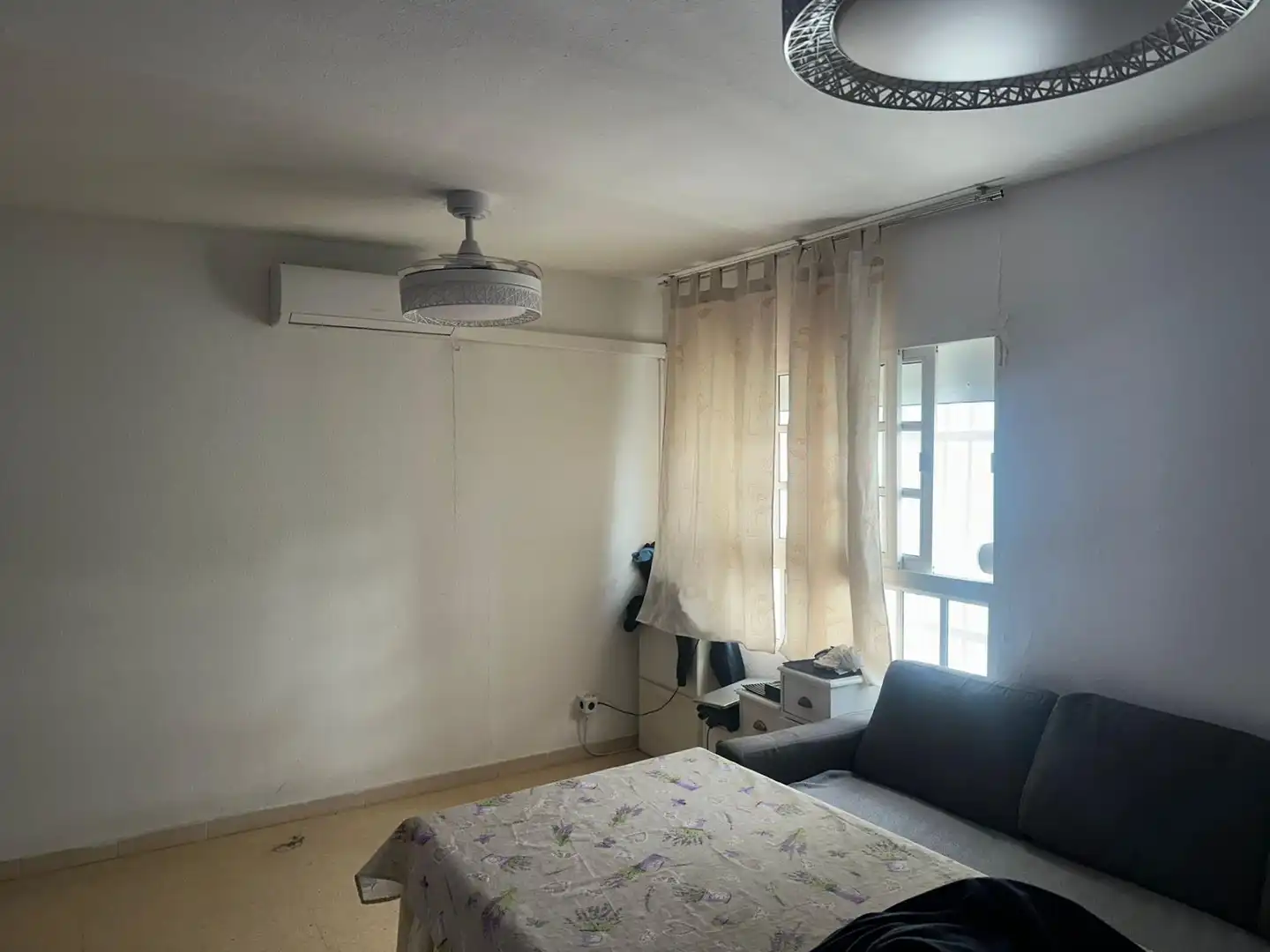 Habitación de Dúplex en venta en Sevilla con Terraza, Trastero y Balcón