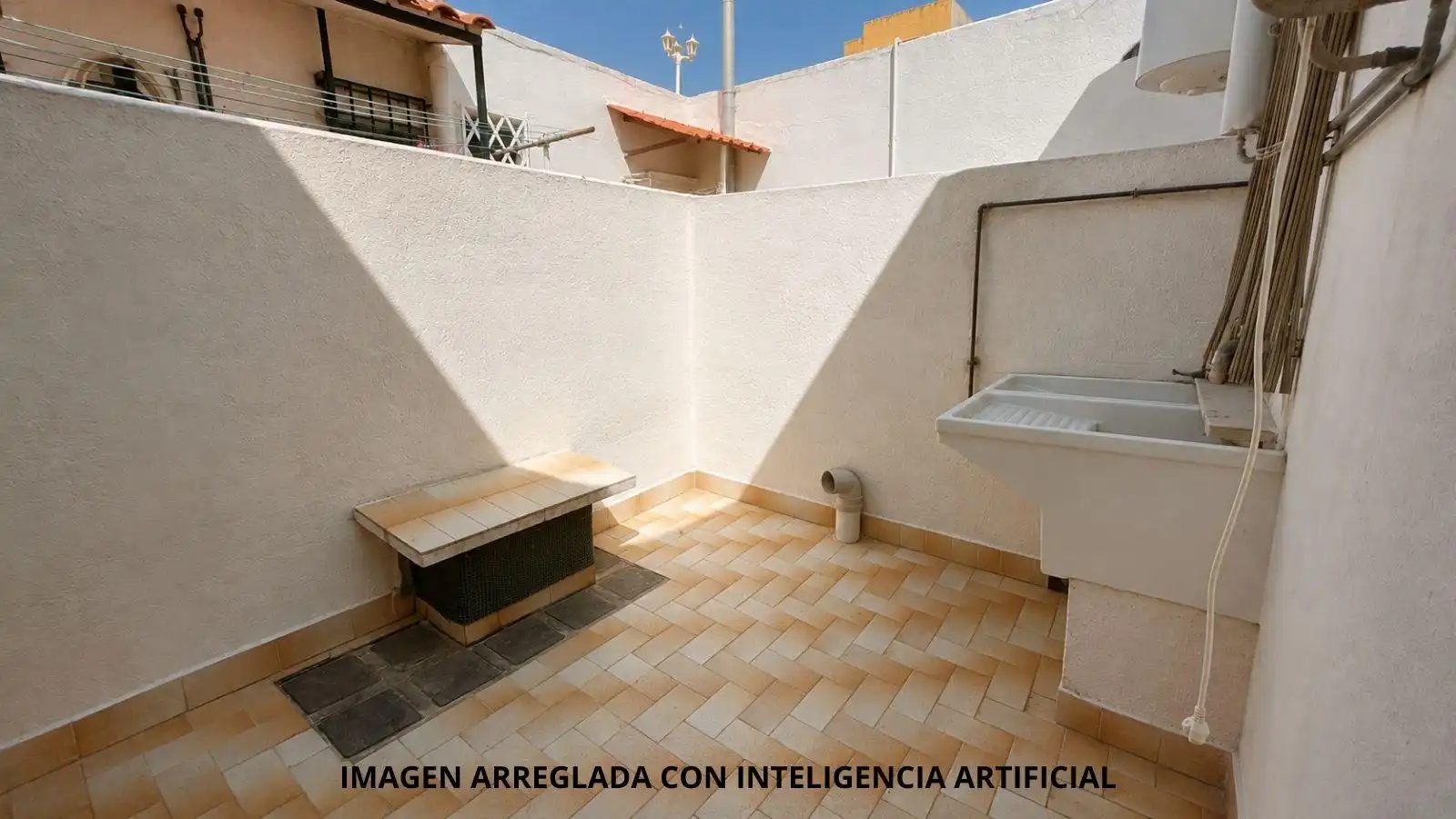 Jardí de Casa adosada en venda en La Pobla de Farnals amb Aire condicionat, Terrassa i Balcó