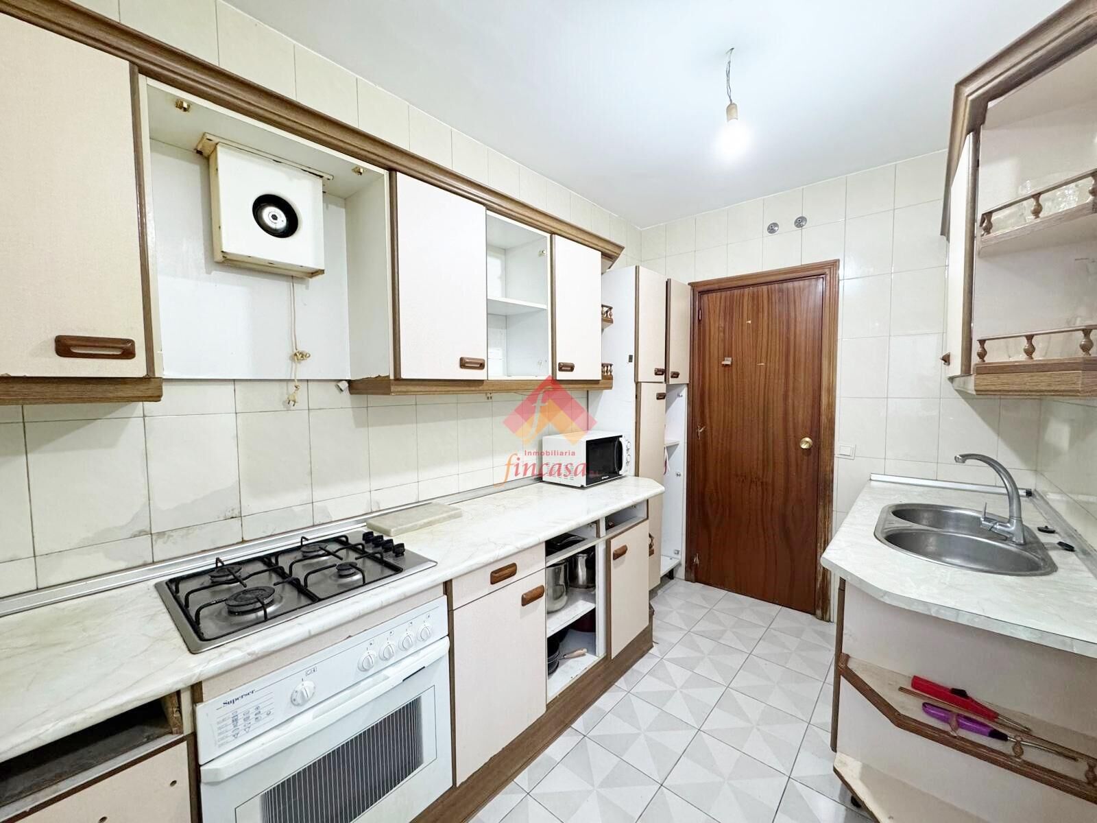 Kitchen of Flat for sale in Ronda  with Heating and Terrace