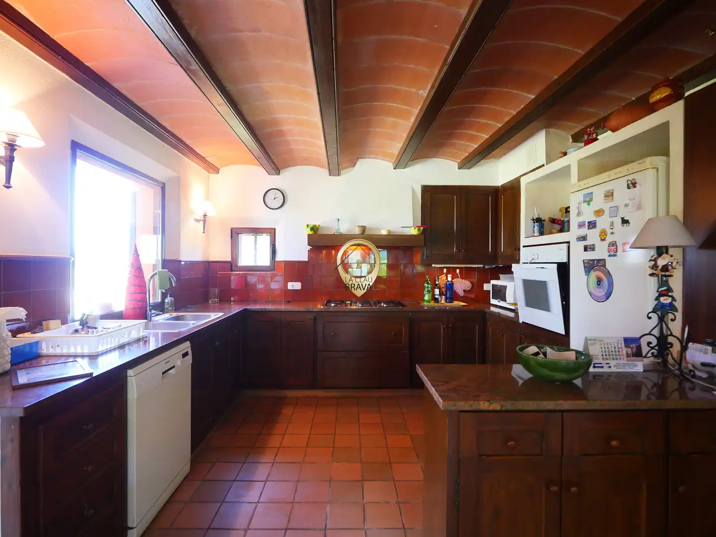 Küche von Country house zum Verkauf in Cassà de la Selva mit Heizung, Privatgarten und Abstellraum