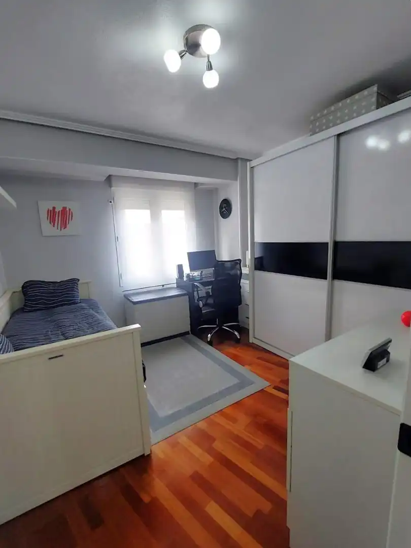 Flat with lift for sale in Calle Calle Brasil, imagen 12