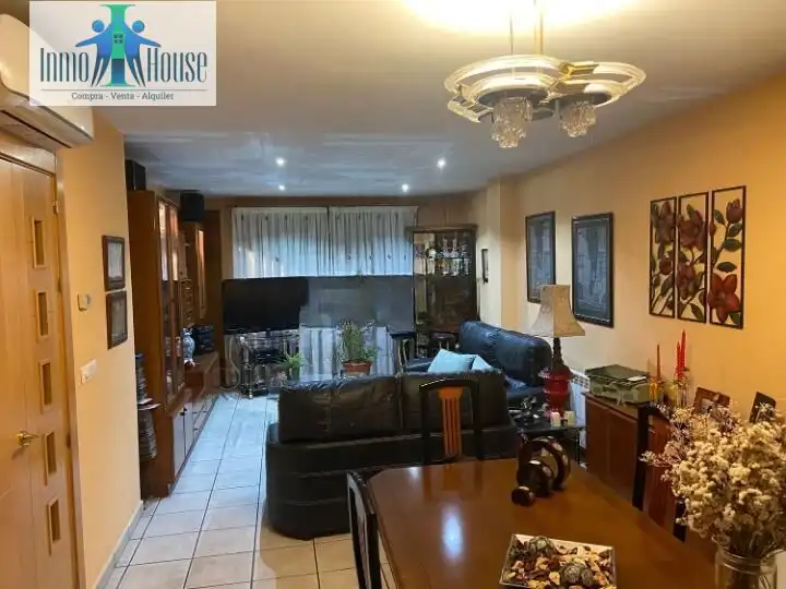 Sala de estar de Casa o chalet en venta en Albacete con Aire acondicionado, Jardín privado y Terraza