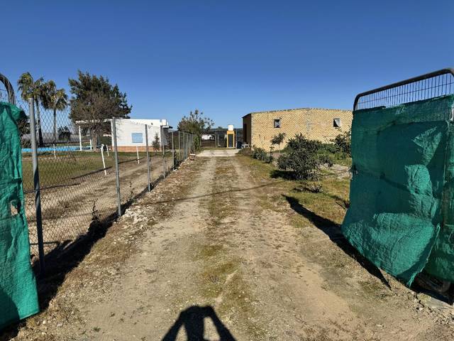 Terreno en Venta en Los Palacios y Villafranca