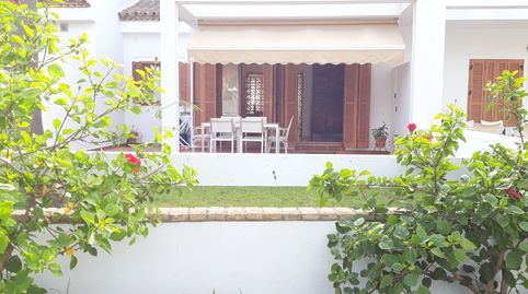Foto 3 de Planta baixa de lloguer a Calle Guayaquil, La Barrosa, Chiclana de la Frontera
