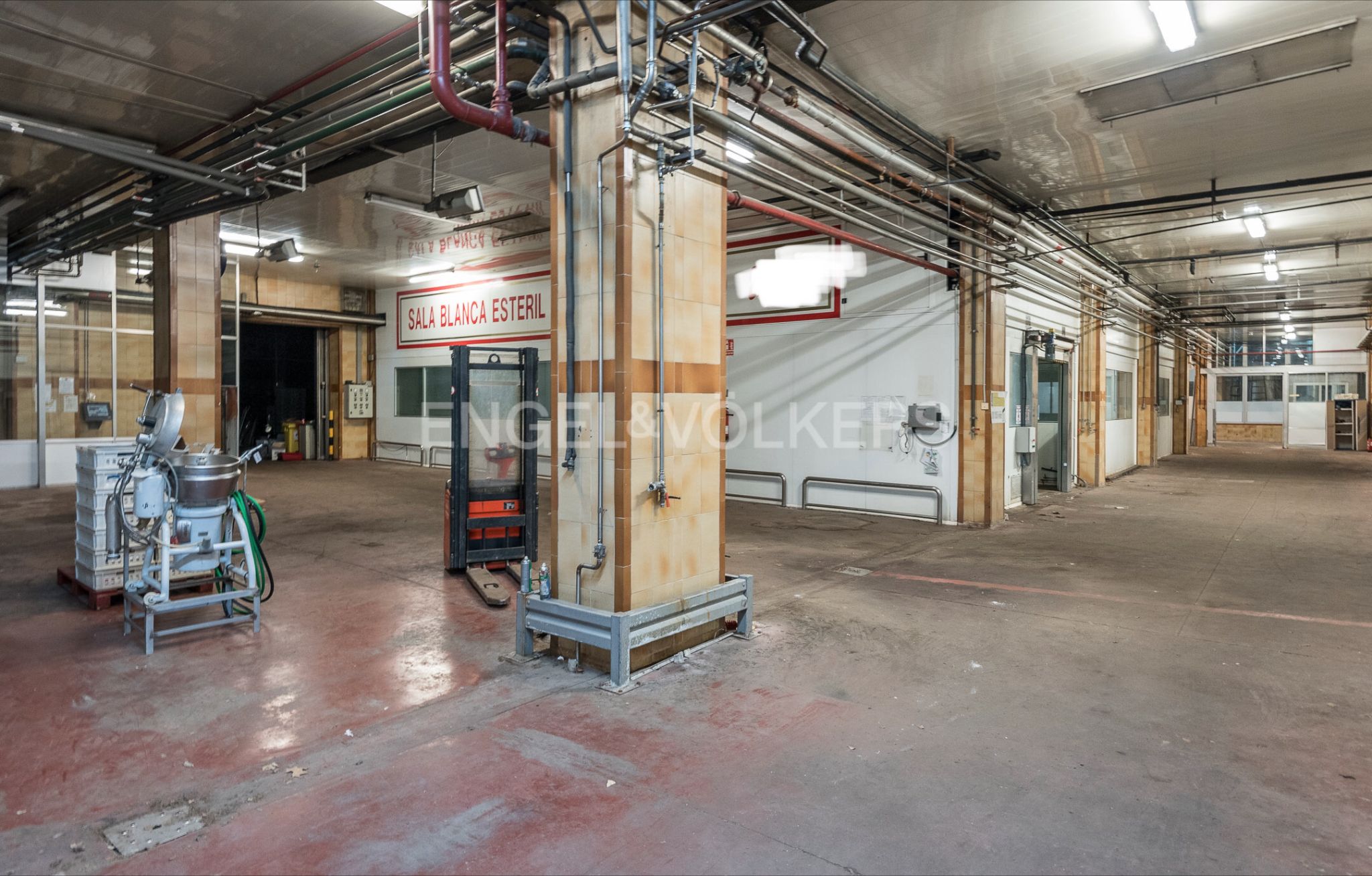 Industrial buildings for sale in Sabadell