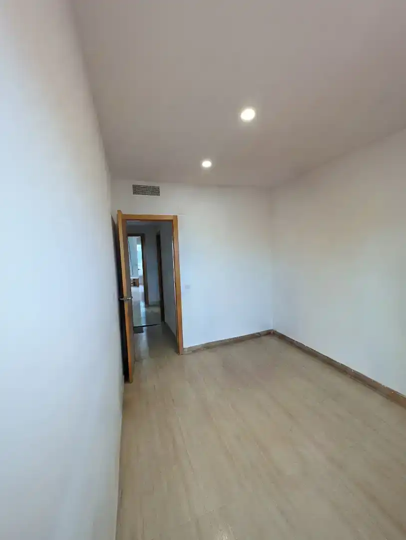 Dormitori de Casa adosada en venda en Camarles amb Aire condicionat i Balcó