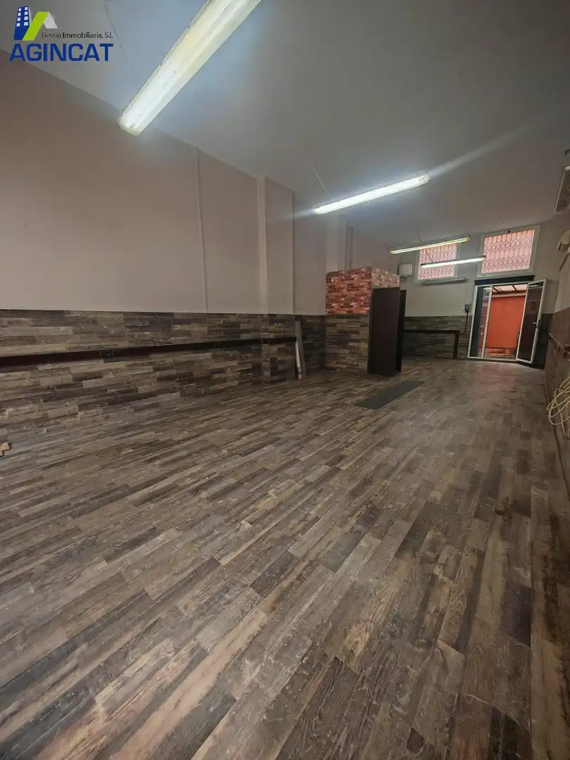 Commercial properties for sale in Carrer de la Palma, Els Merinals