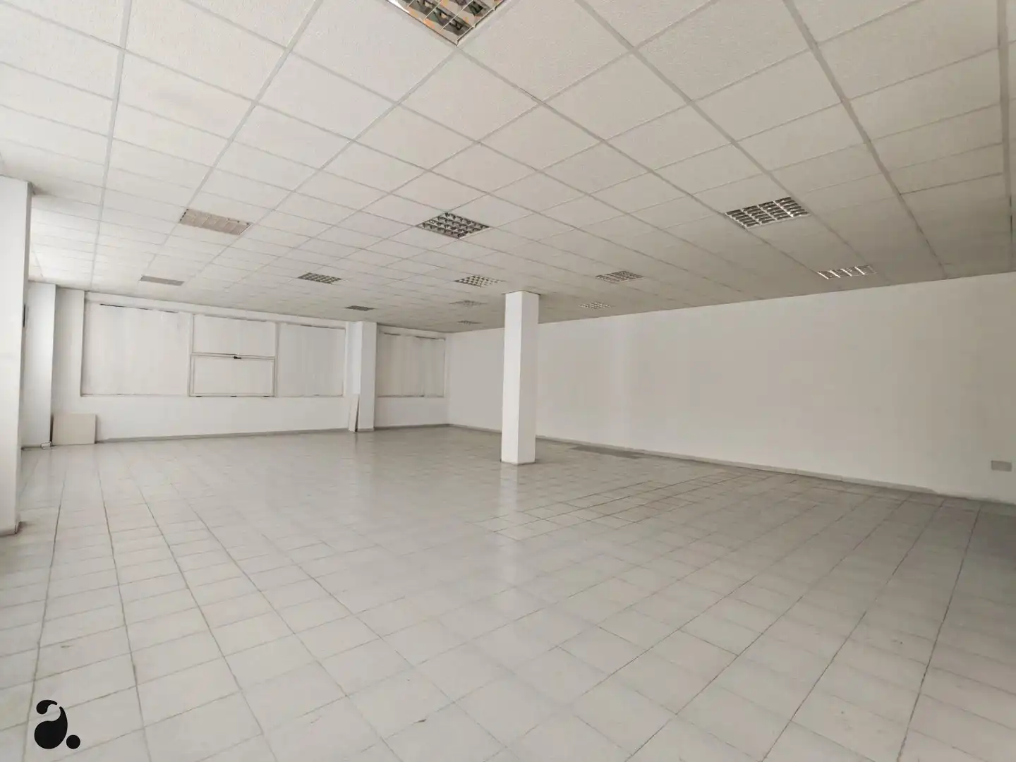 Local comercial de lloguer a Calle de Azuela, imagen 25